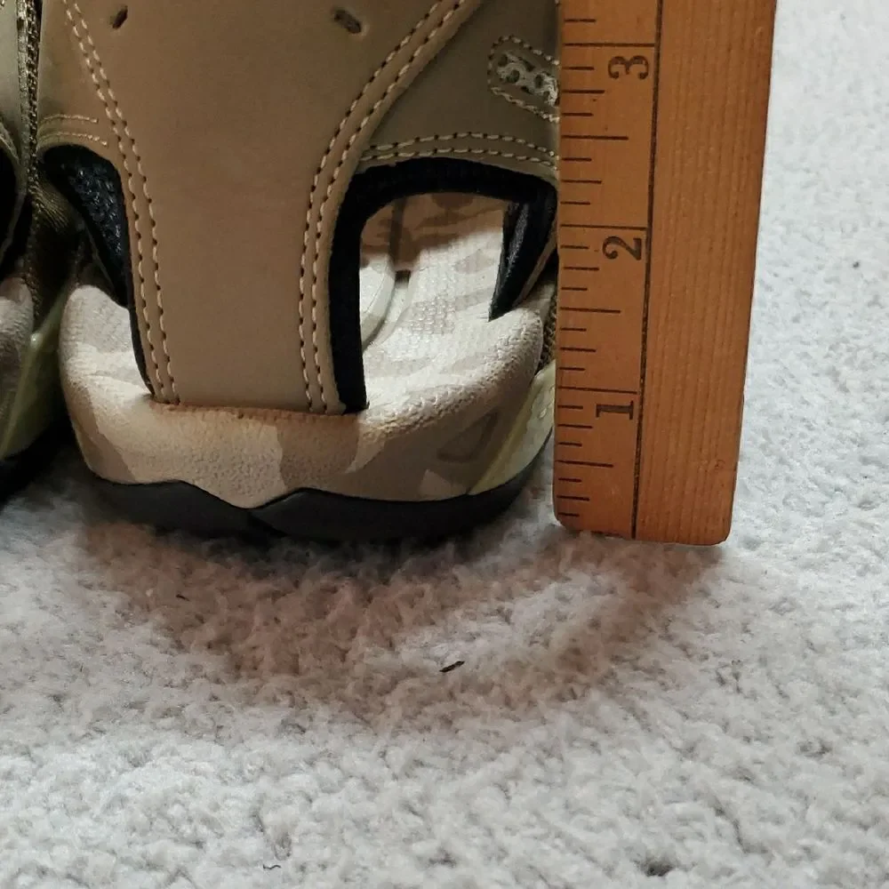 Runmaxx Men's Hiking Sandals - Tan and Black Size 41